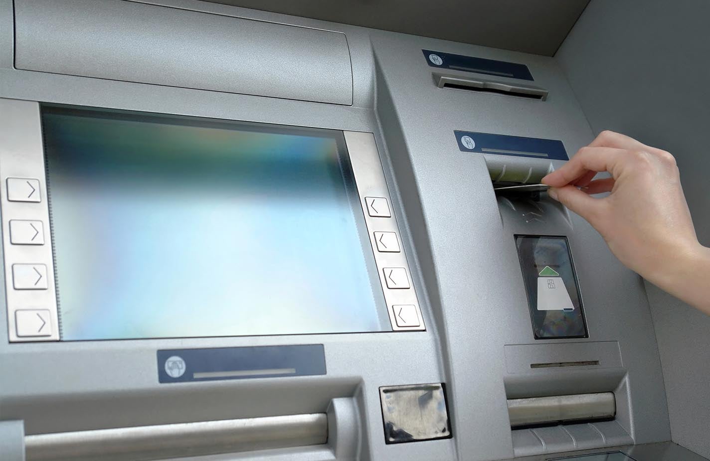 Avoiding fees at an ATM